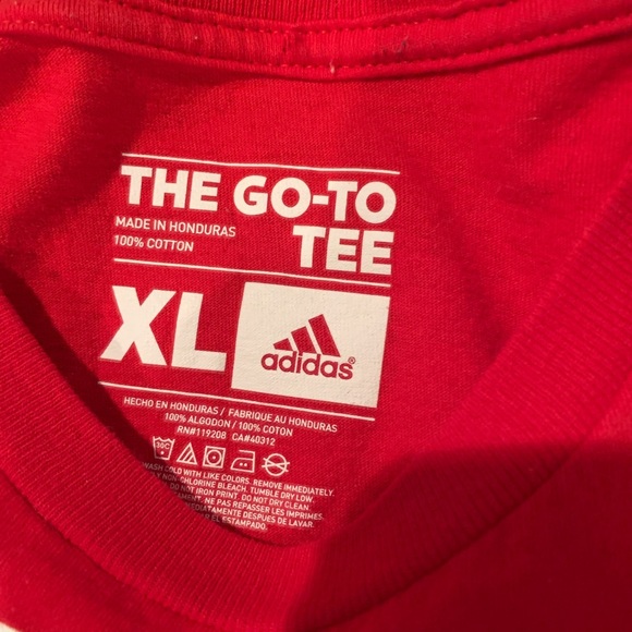 Chicago Bulls Tee - Picture 3 of 3